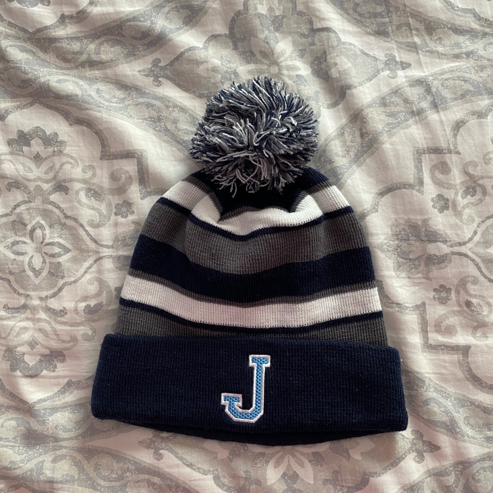 NAVY BLUE AND WHITE BEANIE